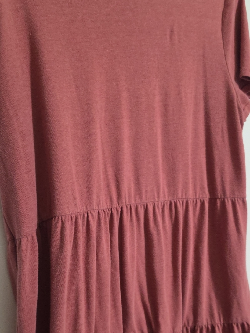GAP Short Sleeve Tiered Dress - Mauve Rose - Picture 4 of 4